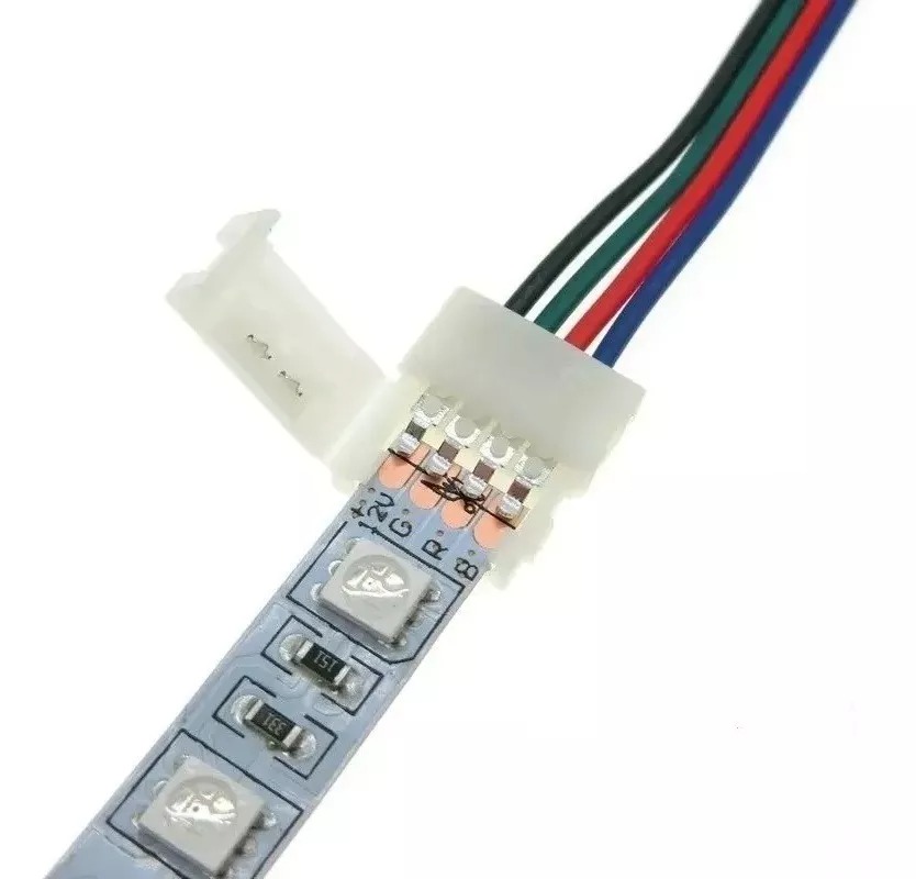 CONECTOR CON CABLE PARA RGB