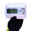 MEDIDOR TRIFASICO DE CONSUMO (GF-3-WHM) Características: Medidor de consumo (kwh acumulados): 0 ~ 999999.9 kWh Rango de voltaje operacional: 220/380V AC
Corriente máxima por fase (Imax): 80A AC (Resistiva)
Rango de frecuencia de operación: 50 Hz
Consumo del equipo < 2W y 10VA / fase
Medición de Energía Activa kWh (Clase 1)
Posee señal de pulso pasiva de energía (IEC 62053-31)
Posee salida de pulso a 5V DC como indicador de consumo
Montaje Riel-Din
Equipo no reseteable, con memoria no volátil