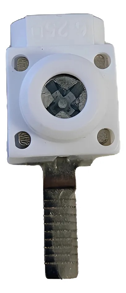 Conector Aislado Pin Recto 4-25MM².